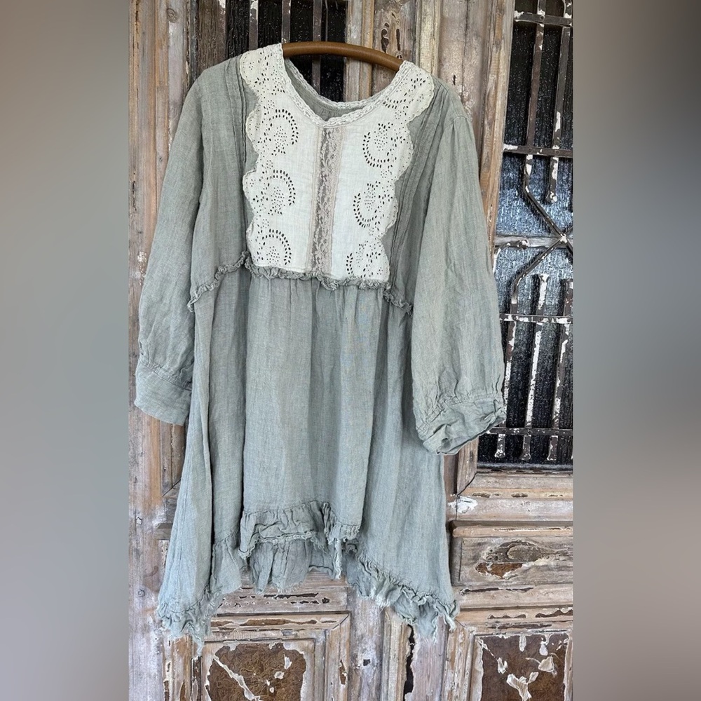 Magnolia Pearl Adorable ‘LOVE’ Collection Linen Dress